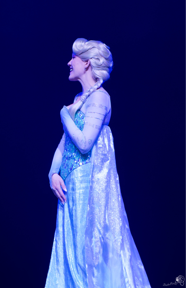 Show Cosplay - Photo 5