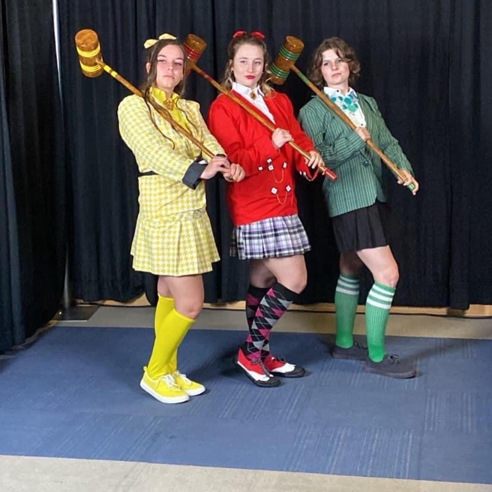 Heathers  - Photo 12