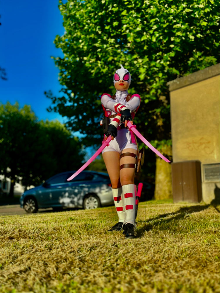 Gwenpool — photo 11
