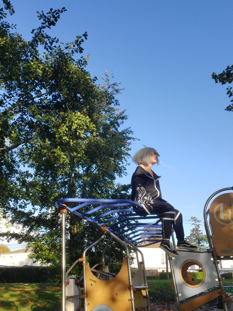 SenjuKawaragiOutside - Photo 3