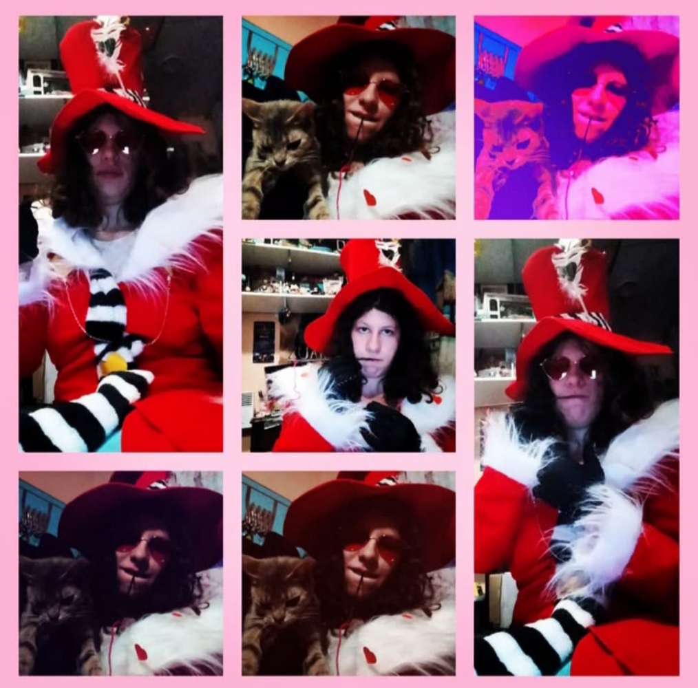 Valentino  - Photo 3