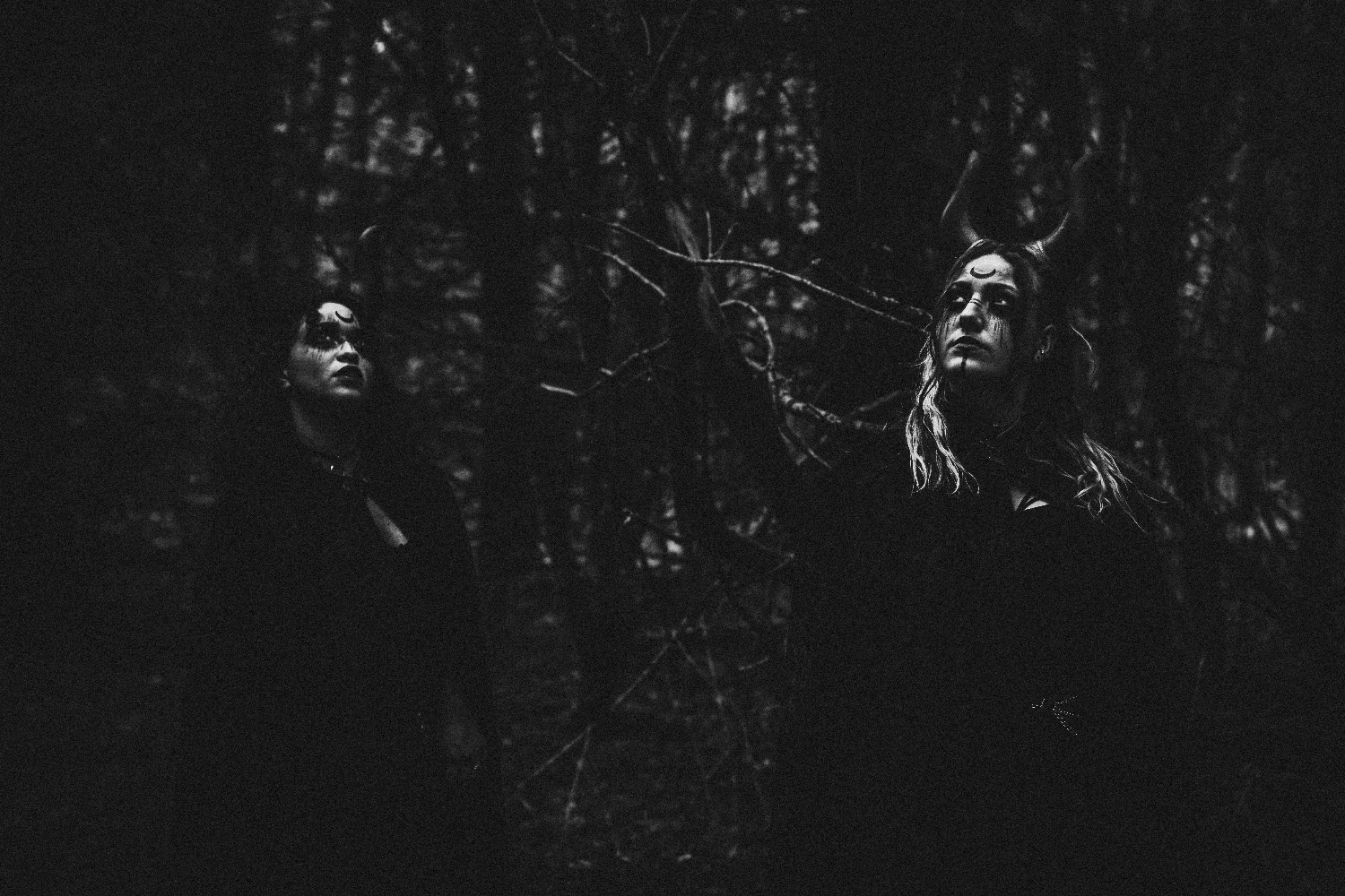 Dark Witch - Photo 1