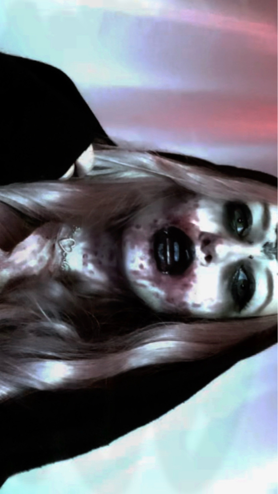 Bela Dimitrescu  - Photo 6