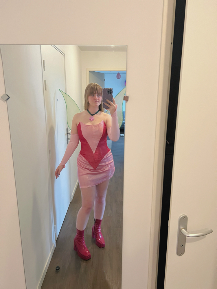 Flora Charmix  - Photo 1