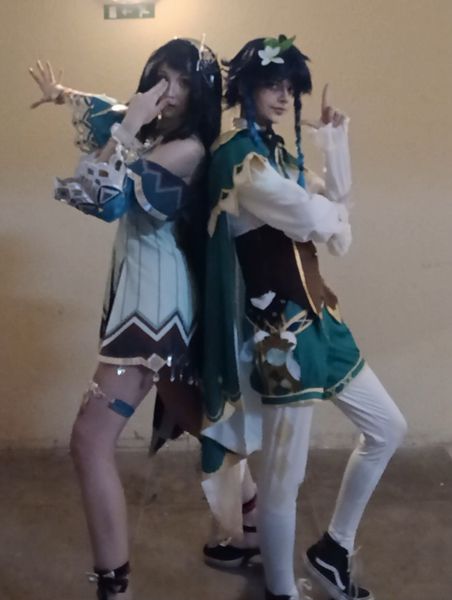 Mighty - pose duo genshin