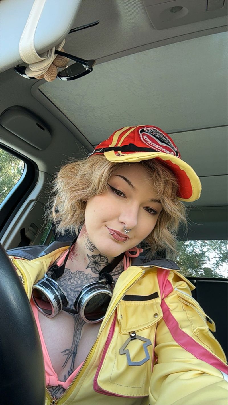 Moonflower_ – Cindy Aurum 2