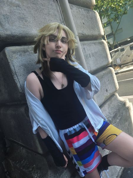 Astral puppet - Kaveh LGBT