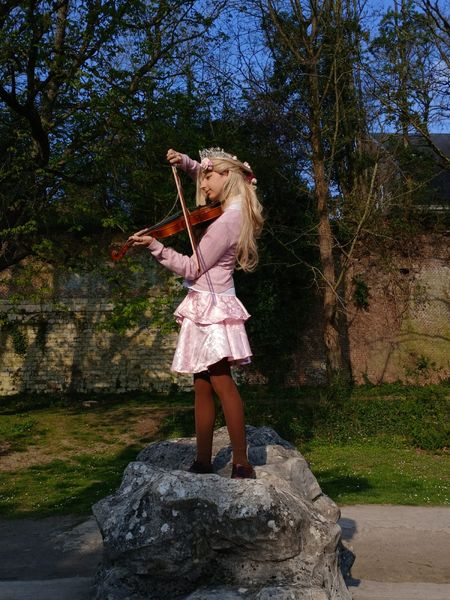 Celestia - Shooting glinda