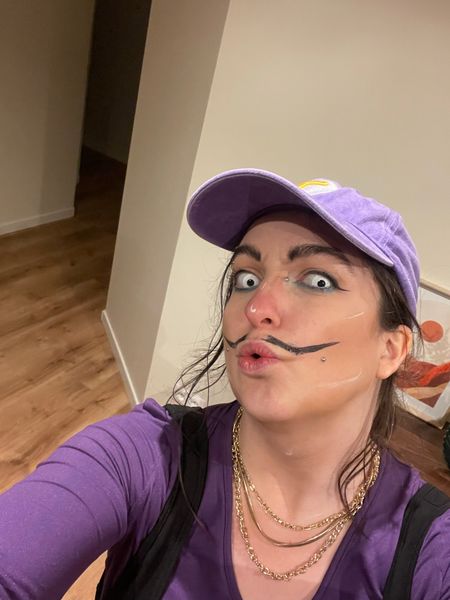 Hebi_scarlet - Waluigi