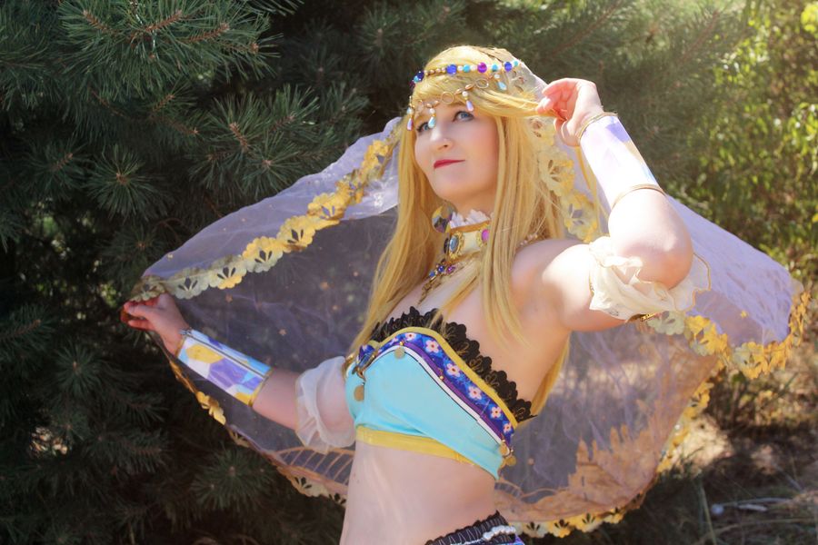 Izylein - Eli Ayase