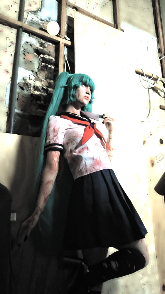 Miku yandere  - Photo 1