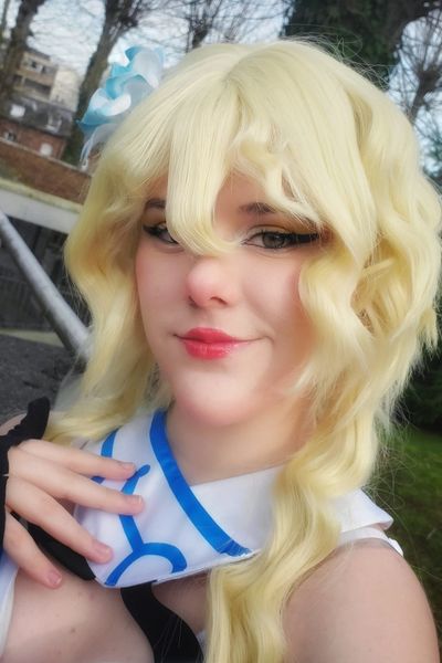 Tami - Lumine Outside