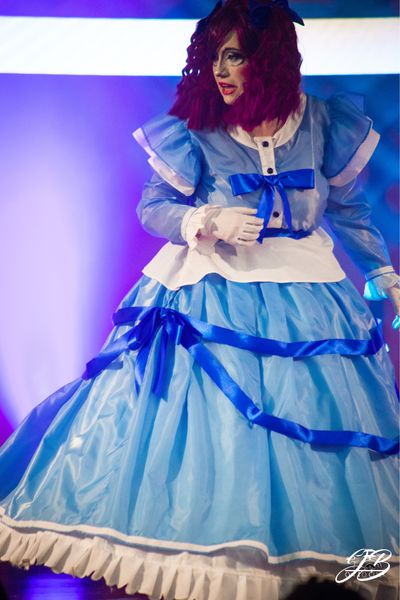 Candys_cosplay - Poppy en convention
