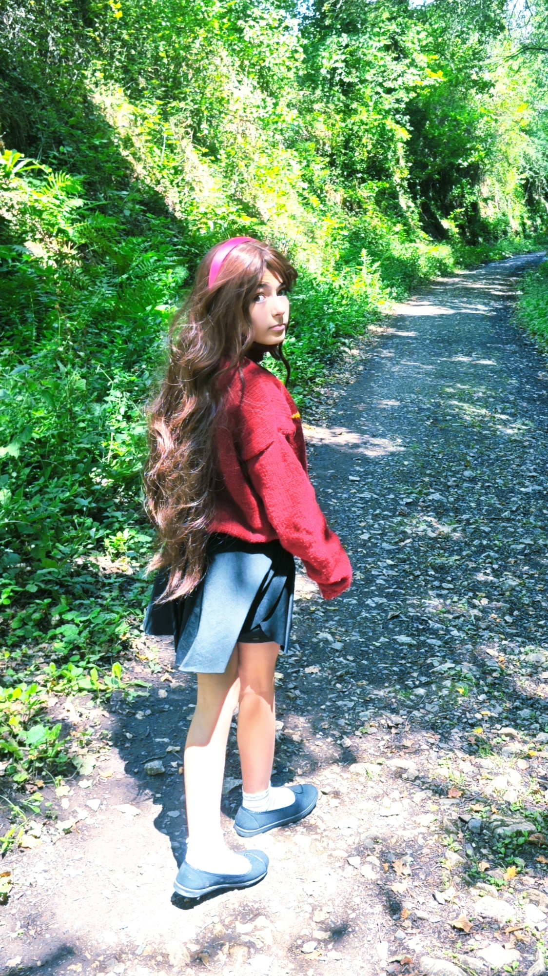 Mabel in the Forst  - Photo 4