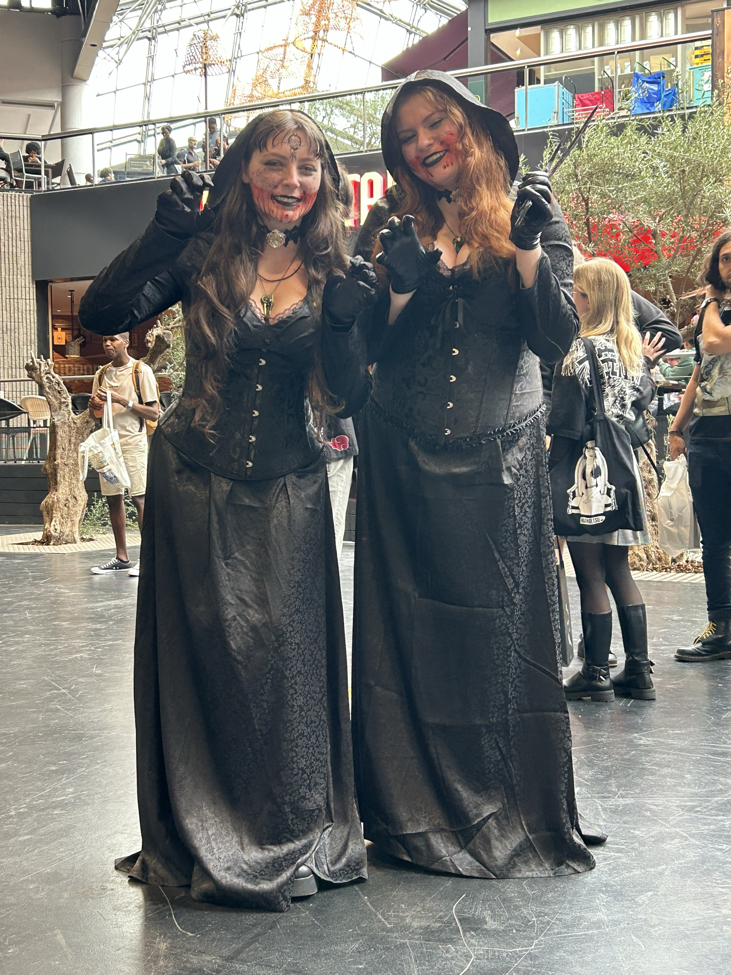 Daniela Dimitrescu 2 - Photo 8