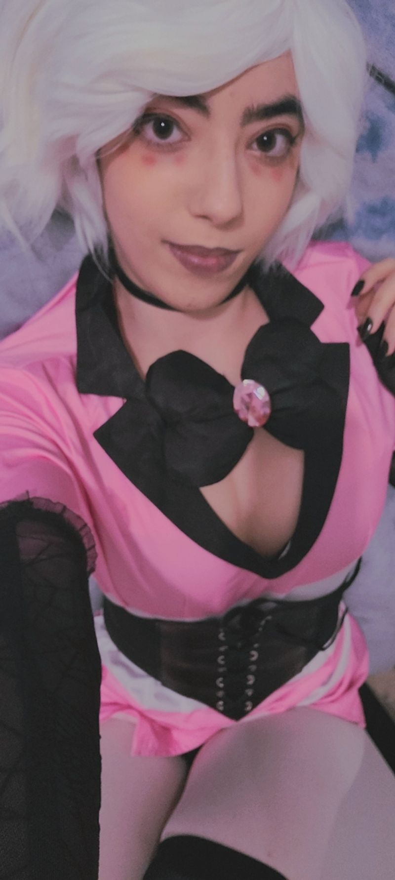 Lowa – v1 Angel Dust