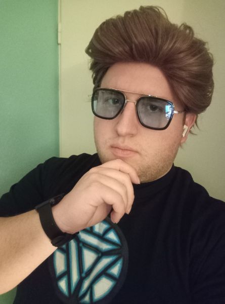 Bigbro - Tony Stark 