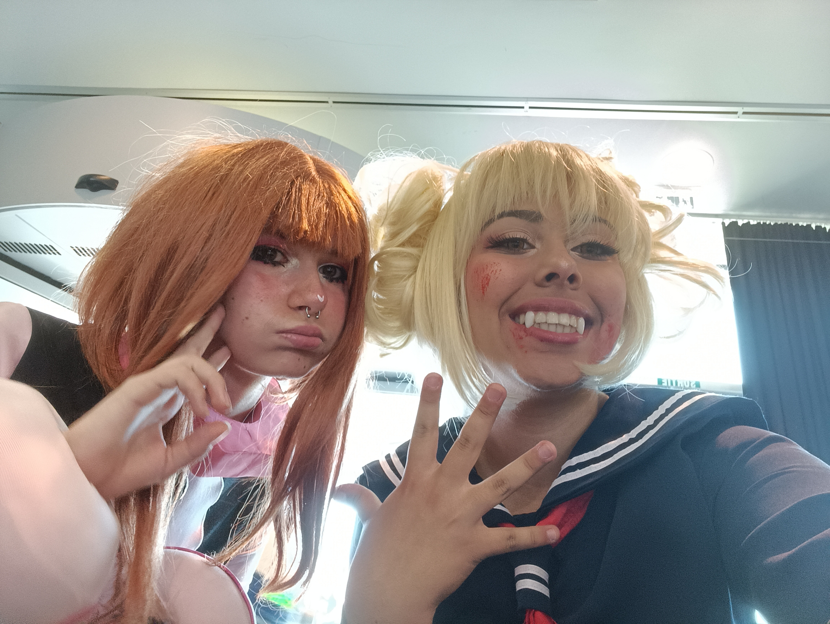 Toga — photo 6