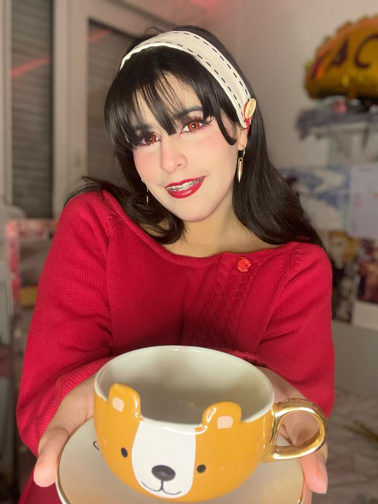 Yor Forger - Photo 16