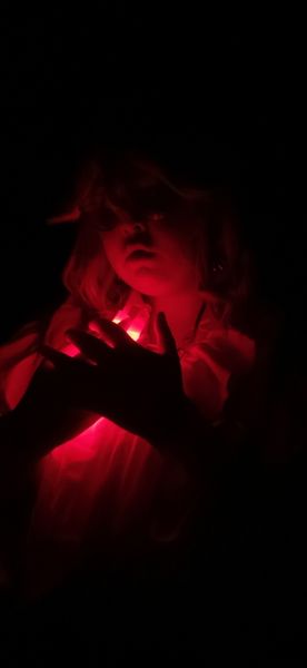 Noyaki - Red light kaveh