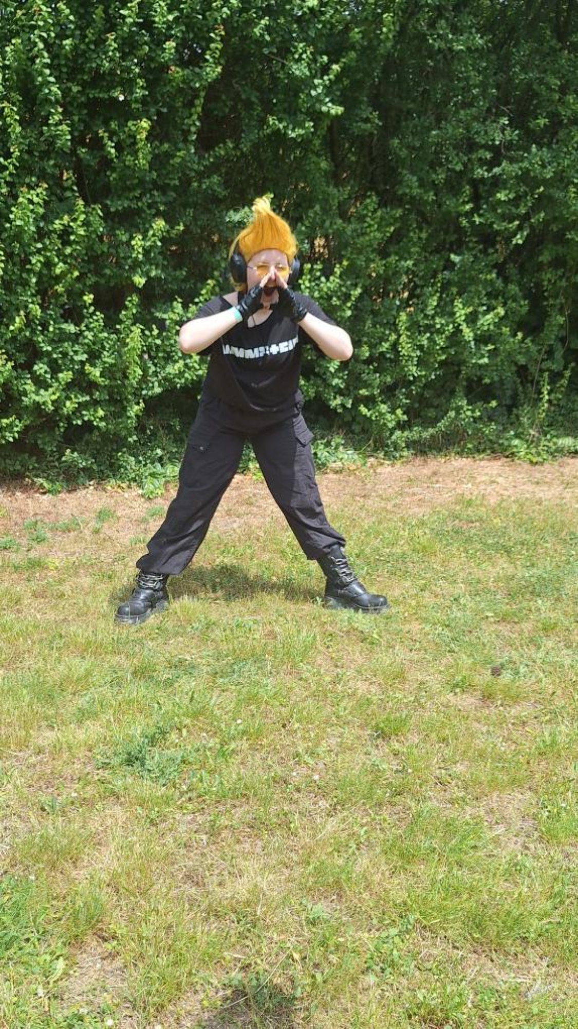 Present Mic  - Photo 1