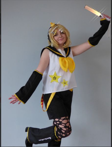 Haku_cosplayyy - Rin Kagamine 