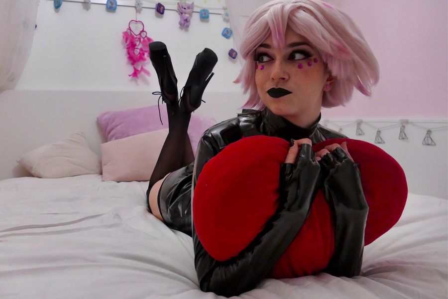 Axelle_cosplays - Angel Dust