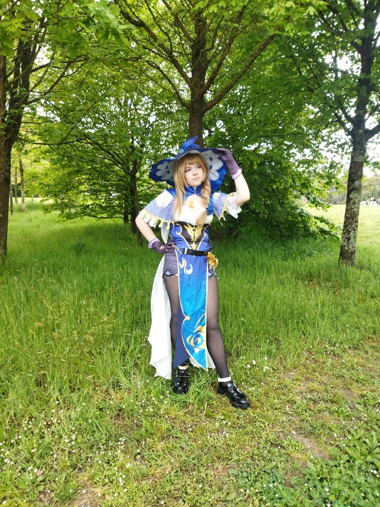 Lisa 🌹💜 - Photo 2