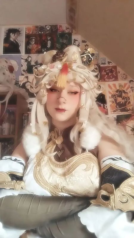 Lycoris_cos – Ningguang 