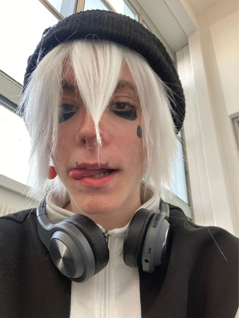 Zenu_cosplay – Crush