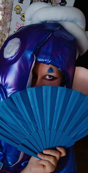 Olynya_.cos💮 - Shiver🐙