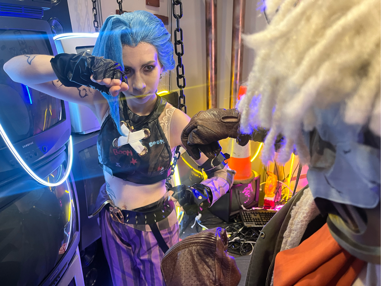 Jinx — photo 29