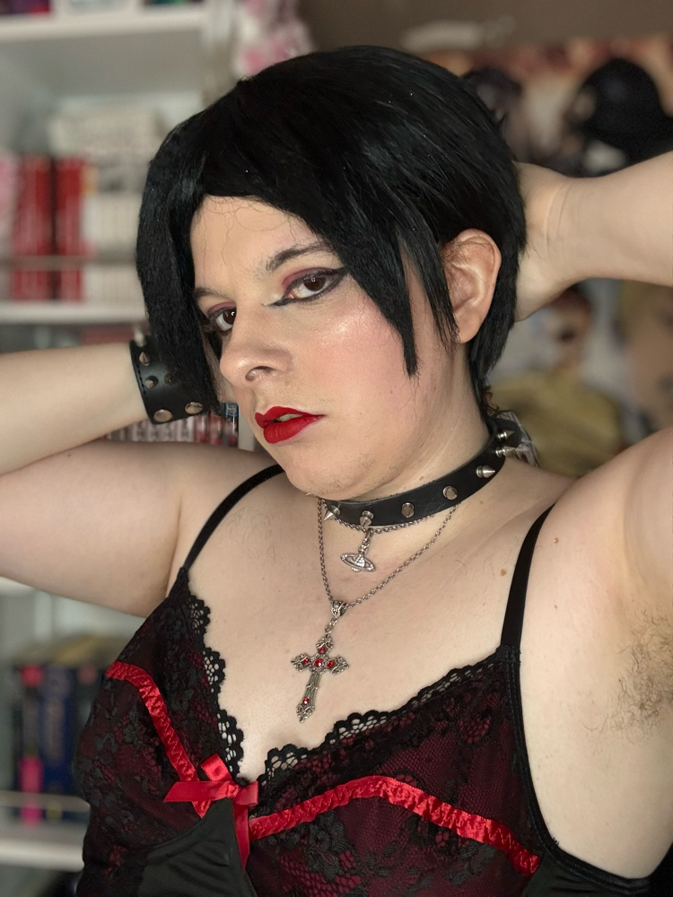 Nana Osaki - Photo 1