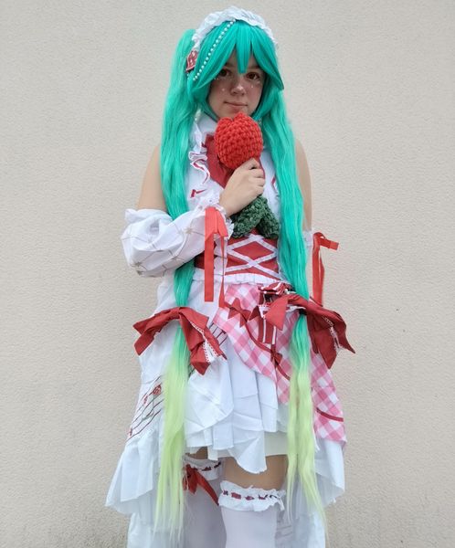Okuny_cos, Strawberry Miku 🍓💚