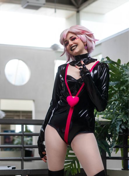 Axelle_cosplays - Angel Dust