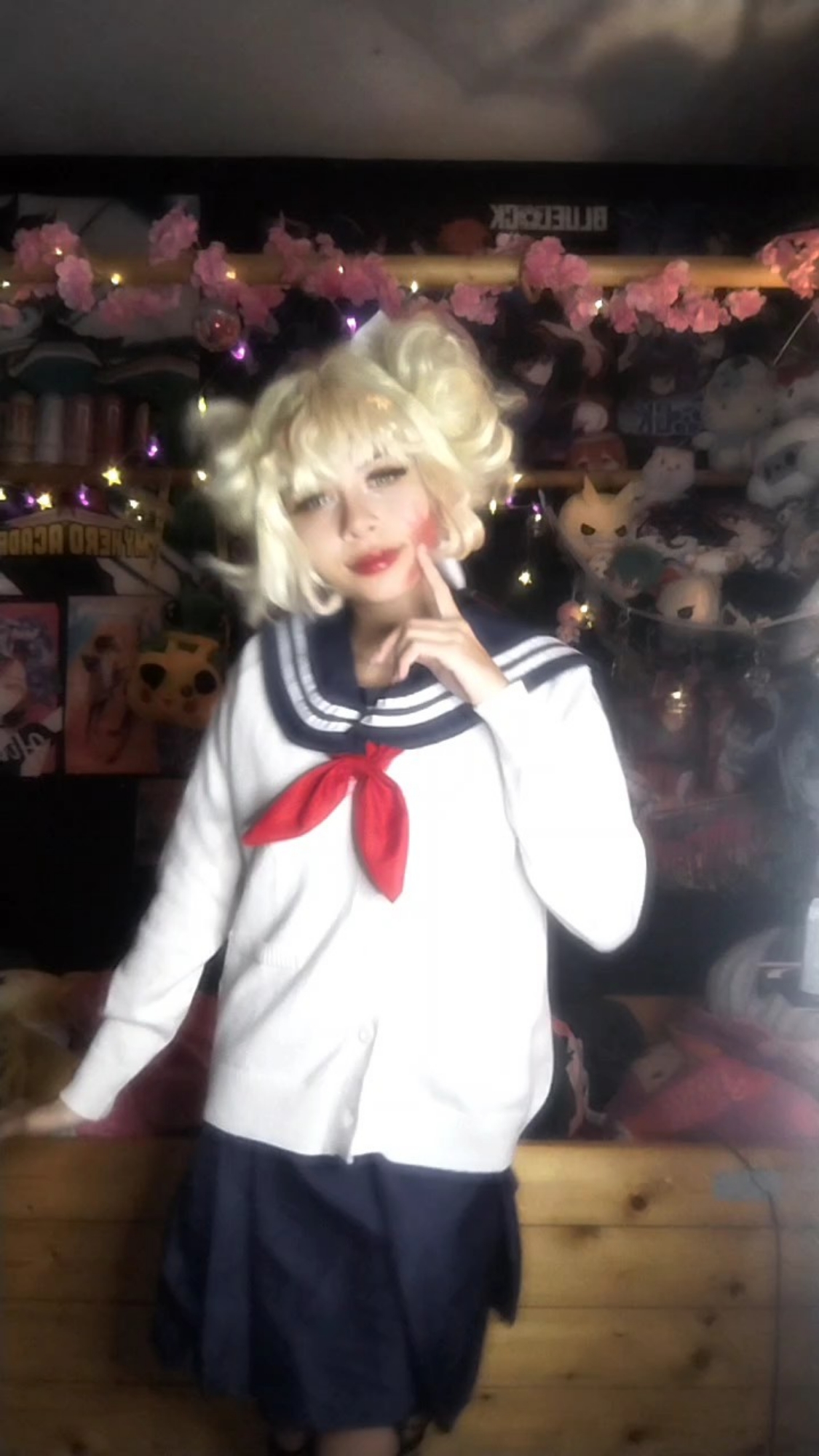 Toga Himiko  - Photo 2