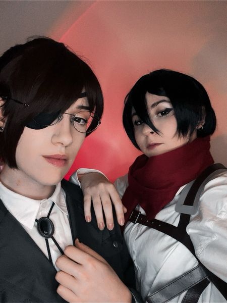 Neon_ - Mikasa & Hange 