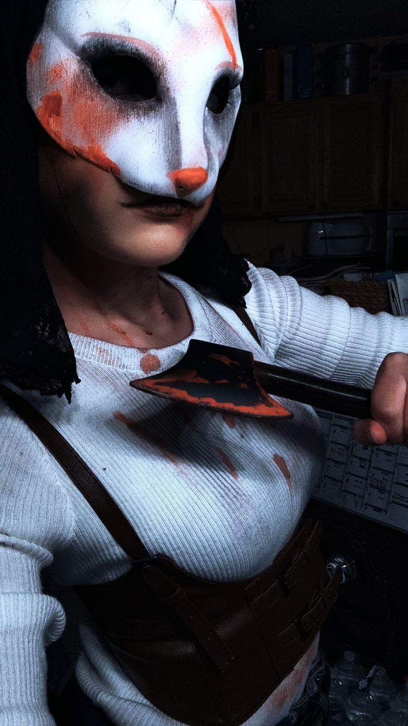 Karaxie – The Huntress