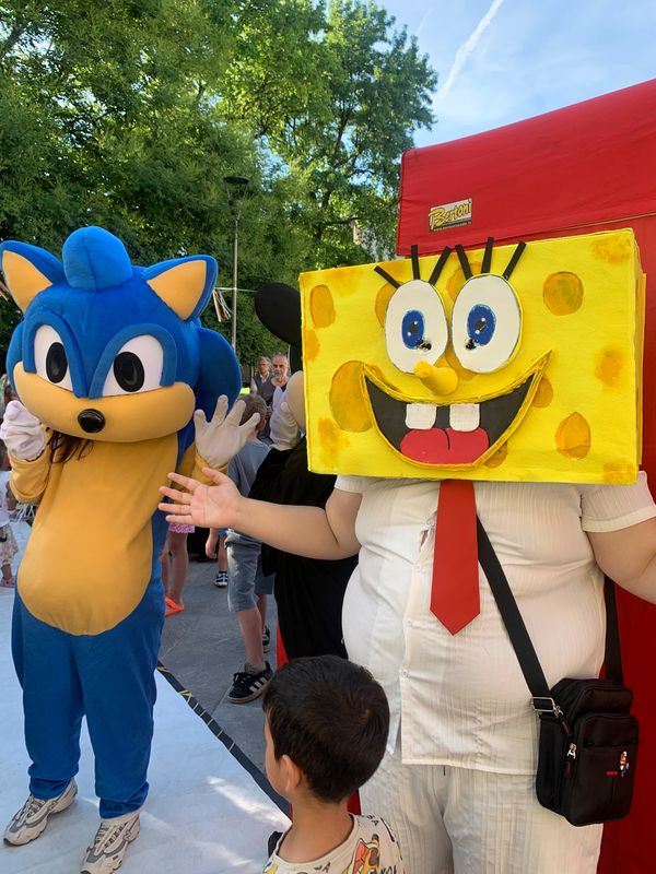Raul_cosplay – Spongebob & Sonic 