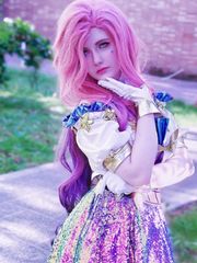 Seraphine preview 3