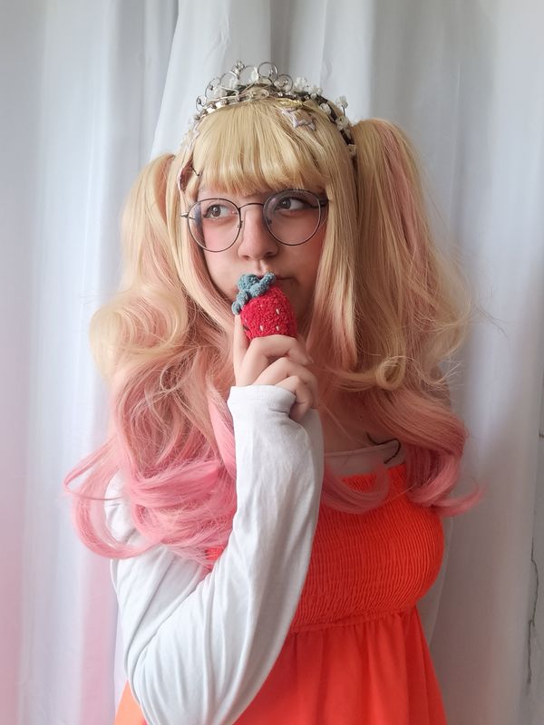 Strawb.eri_cos – Happy bday saki ♡