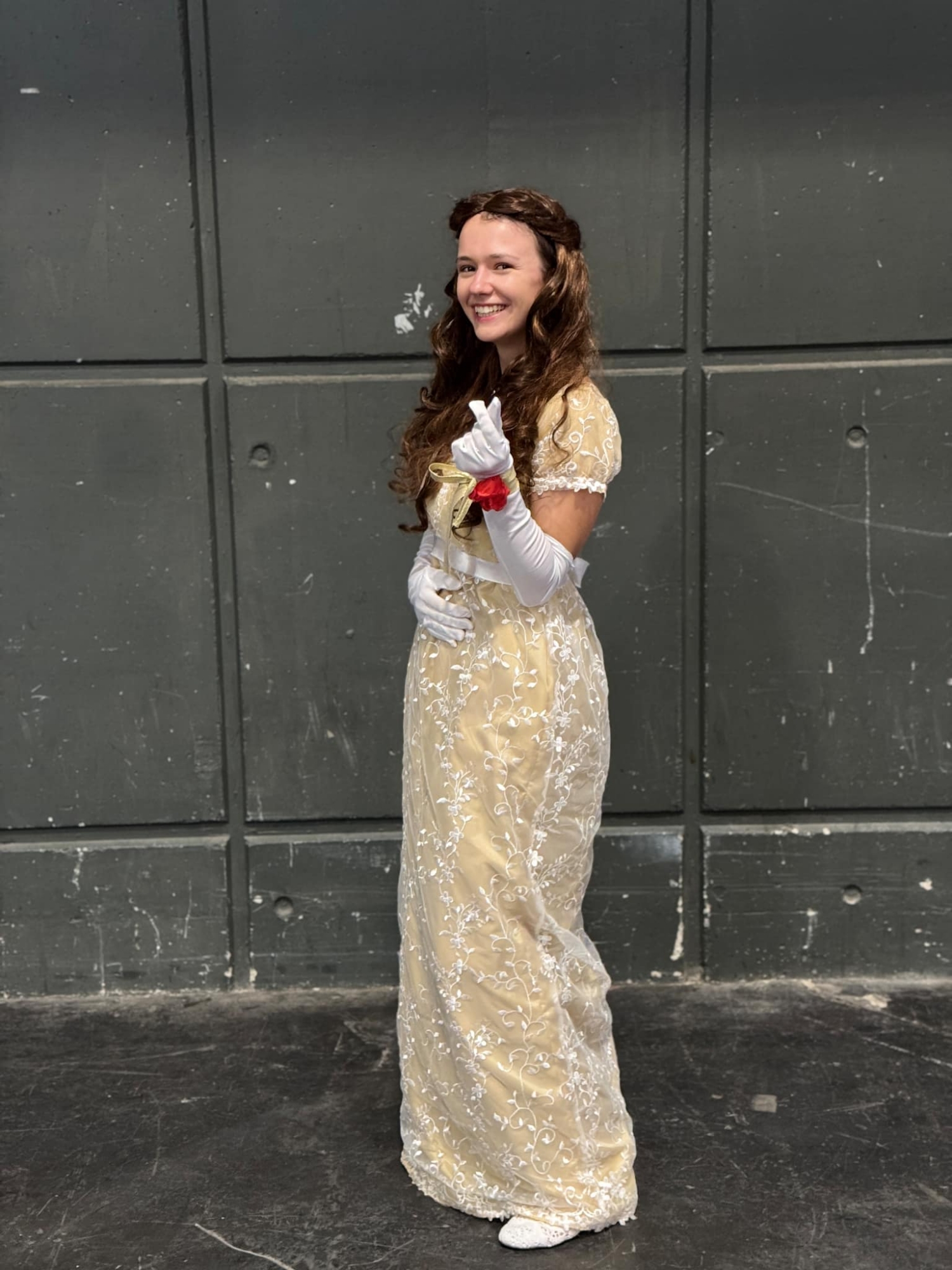 Belle Bridgerton — photo 6