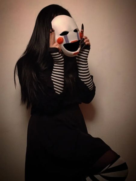 Aliena - Puppet 