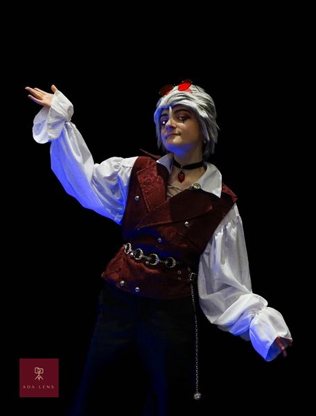 Haku.cosplay - Stolas (human)
