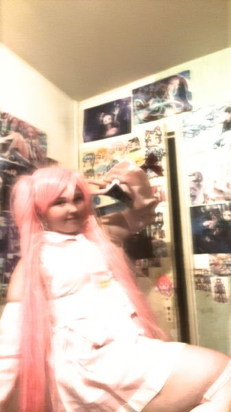 🎍nezuko_splay🎍 - Sakura miku 