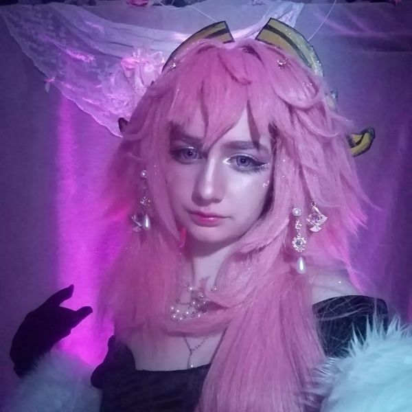 ~🌸{hime}🌸~ - Yae miko 🌸