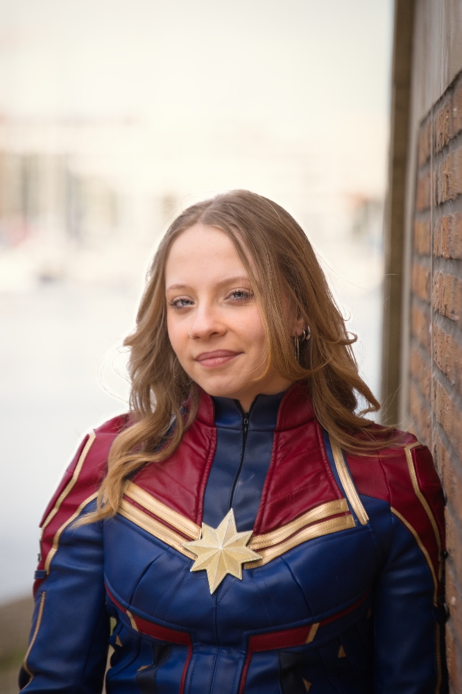 Spidey & Capt Marvel - Photo 2