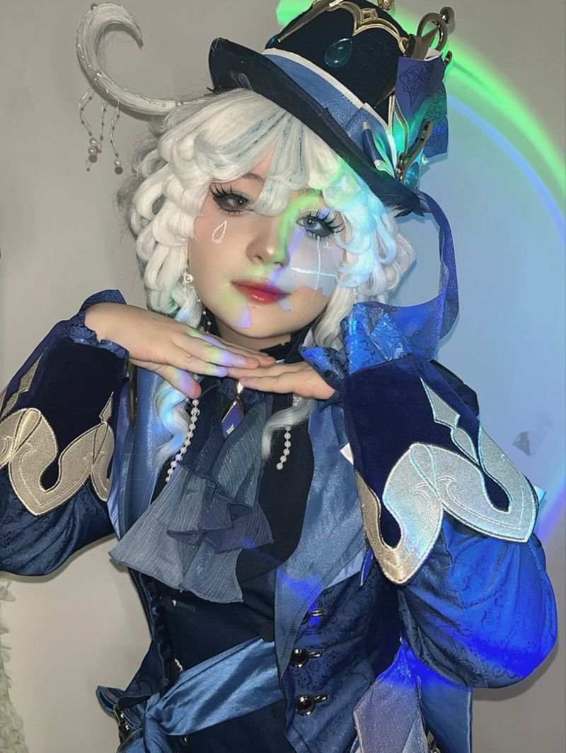 Violet_.cos – Furina 