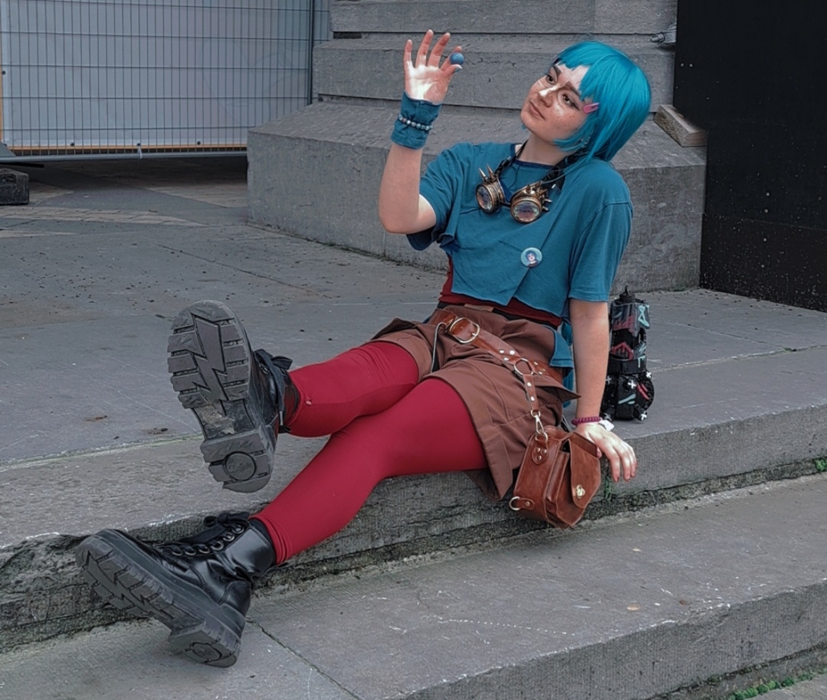 Powder and vi - Photo 2