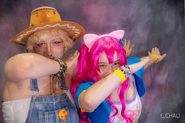 My little pony group preview 3